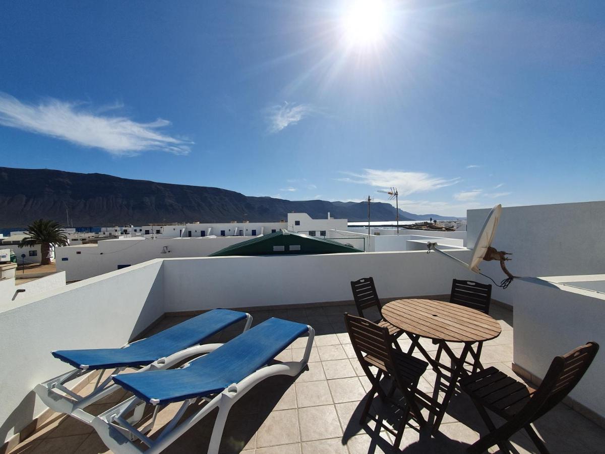 Apartamentos Graciosamar Caleta de Sebo Kültér fotó